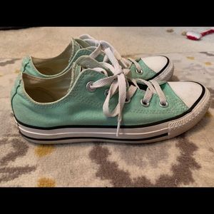 Converse (mint green)